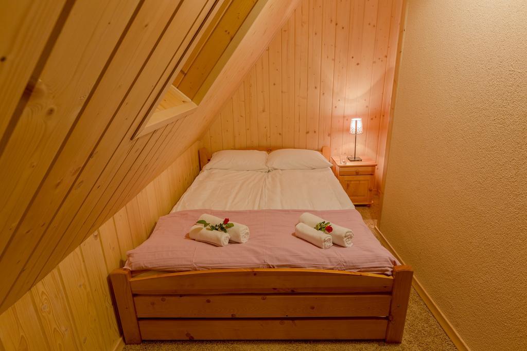 Apartament Koscieliska 10A Закопане Стая снимка